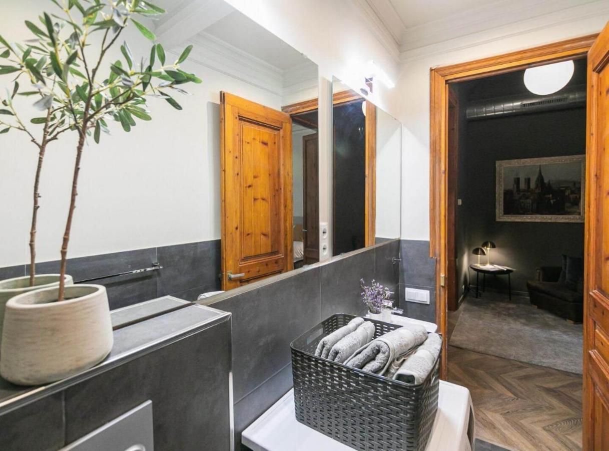 Avinyo 2 Gotic - Spacious Loft In Gothic Quarter! Barcelona Eksteriør bilde